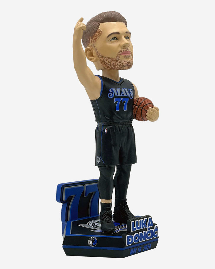 Luka Doncic Dallas Mavericks Gamebreaker Bobblehead FOCO - FOCO.com