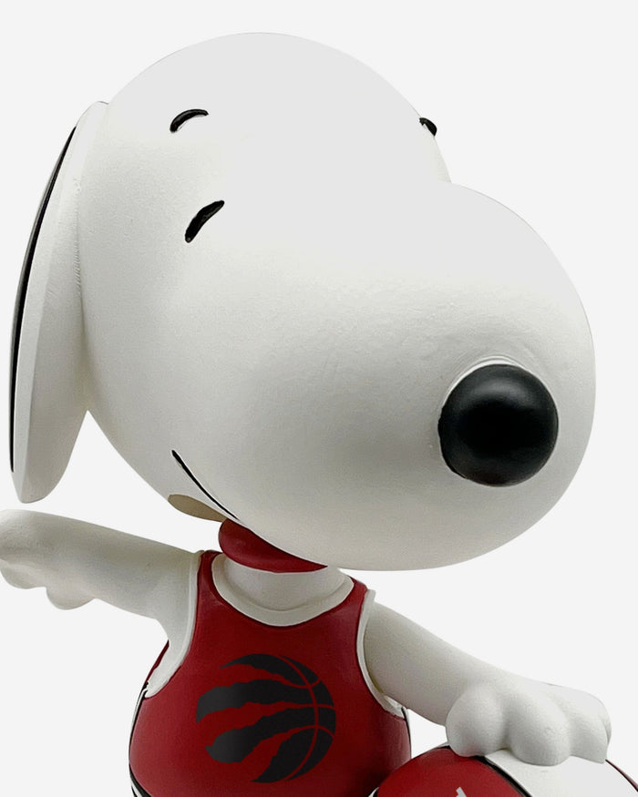 Toronto Raptors Snoopy Peanuts Bighead Bobblehead FOCO - FOCO.com