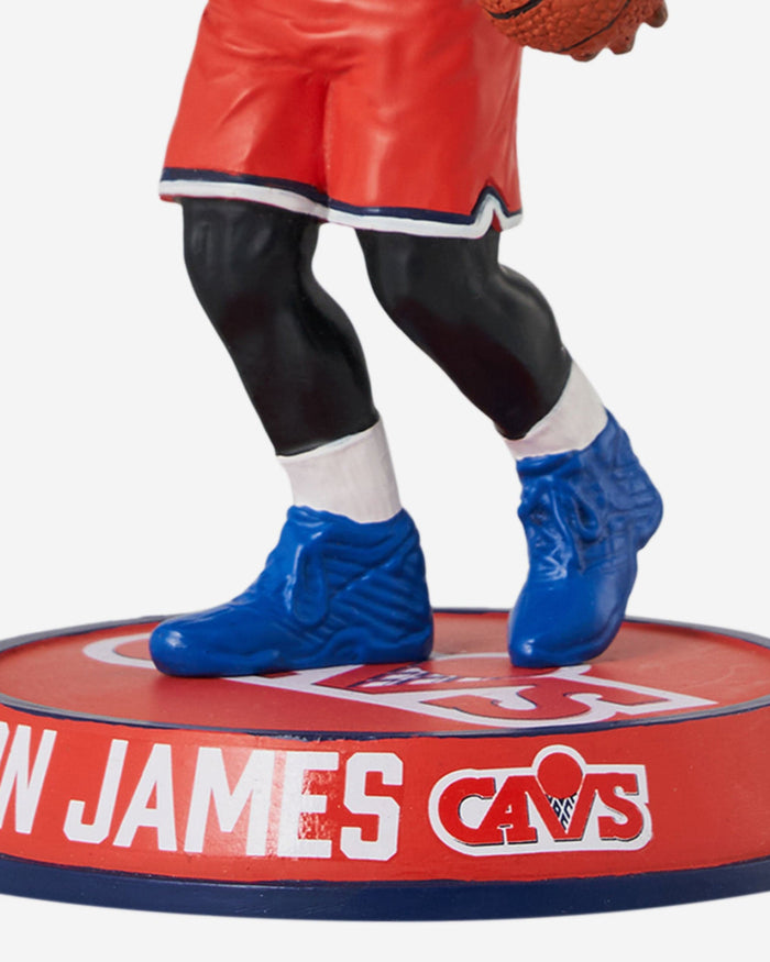 LeBron James Cleveland Cavaliers Retro Jersey Variant Bighead Bobblehead FOCO - FOCO.com
