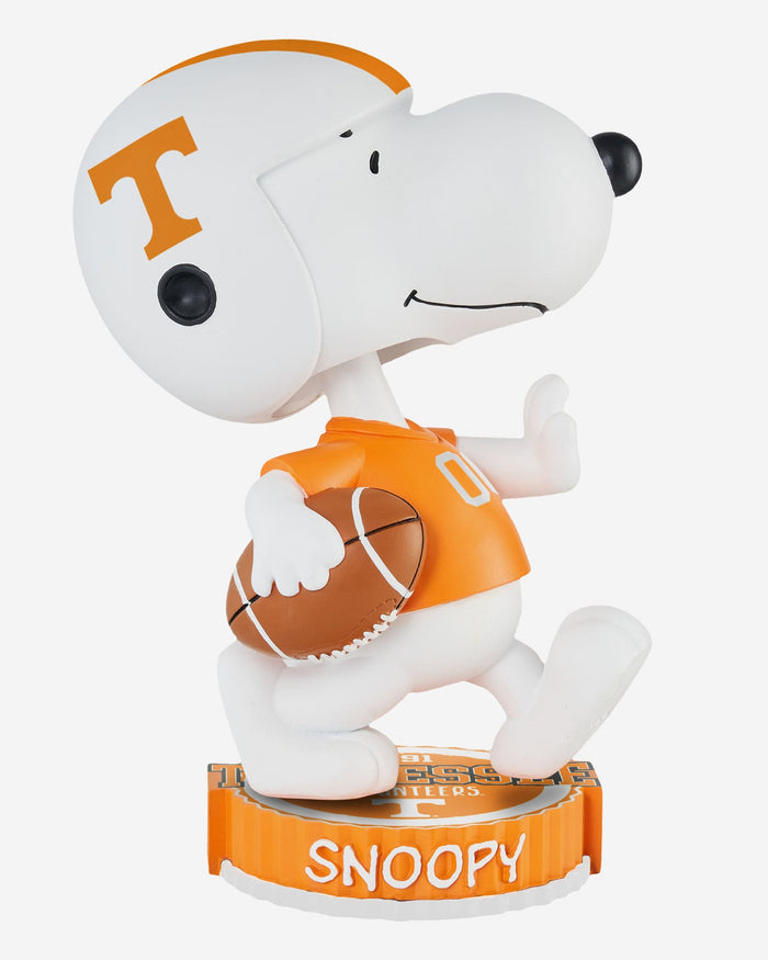 Tennessee Volunteers Snoopy Peanuts Bighead Bobblehead FOCO - FOCO.com