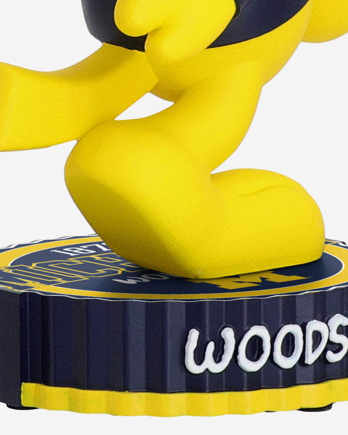 Michigan Wolverines Woodstock Peanuts Bighead Bobblehead FOCO - FOCO.com