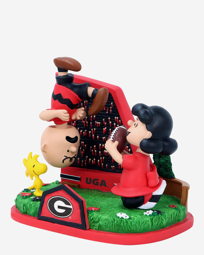 Georgia Bulldogs Peanuts Football Kickoff Mini Bobblehead Scene FOCO - FOCO.com