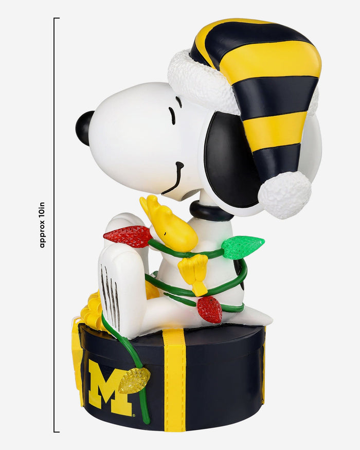 Michigan Wolverines Snoopy & Woodstock Peanuts Christmas Light Up Bobblehead FOCO - FOCO.com