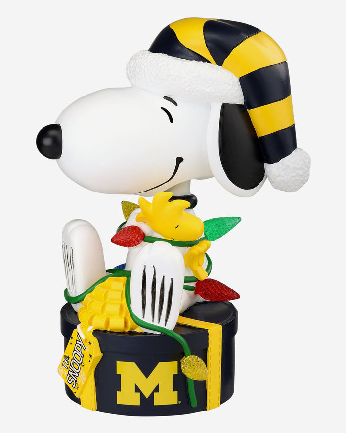 Michigan Wolverines Snoopy & Woodstock Peanuts Christmas Light Up Bobblehead FOCO - FOCO.com