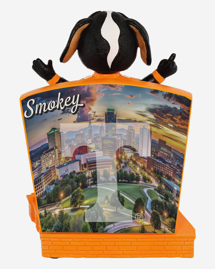 Smokey Tennessee Volunteers Greetings From Mascot Bobblehead FOCO - FOCO.com