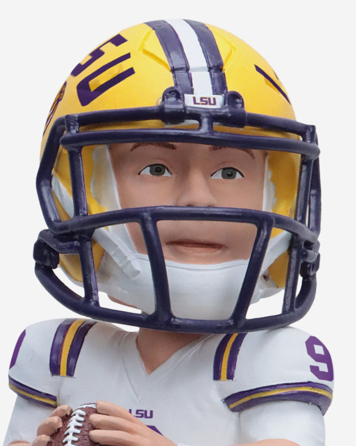 Joe Burrow LSU Tigers Sports Illustrated Cover Bobblehead FOCO - FOCO.com