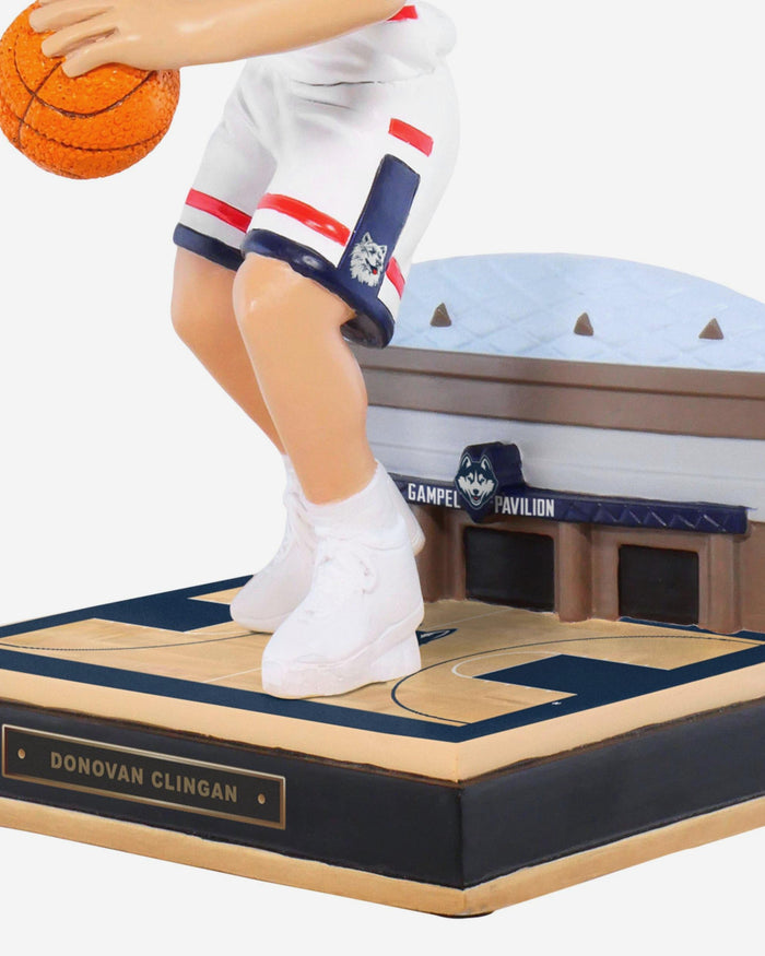 Donovan Clingan UConn Huskies Gates Series Bobblehead FOCO - FOCO.com