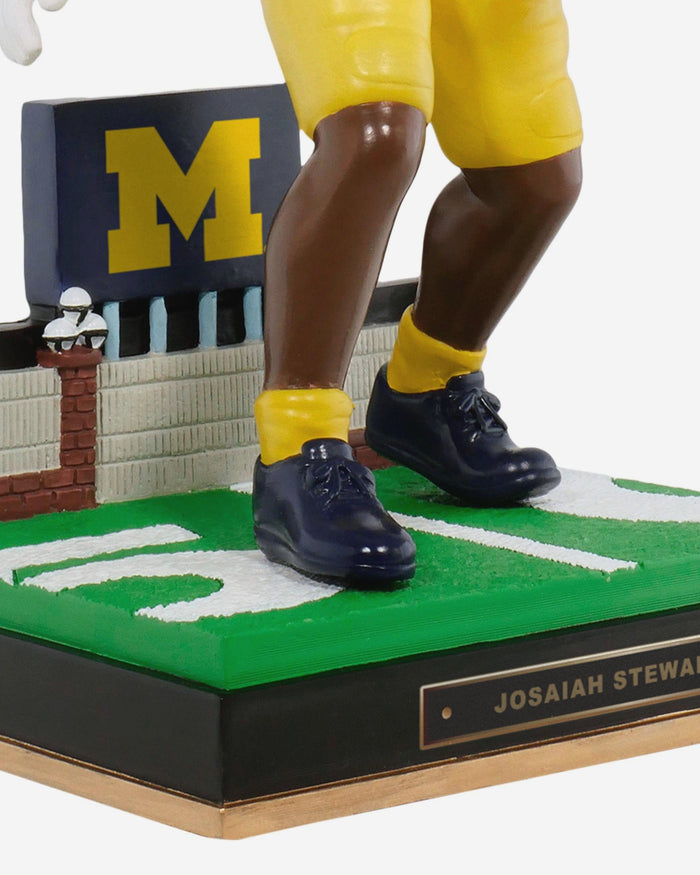 Josaiah Stewart Michigan Wolverines Gates Series Bobblehead FOCO - FOCO.com