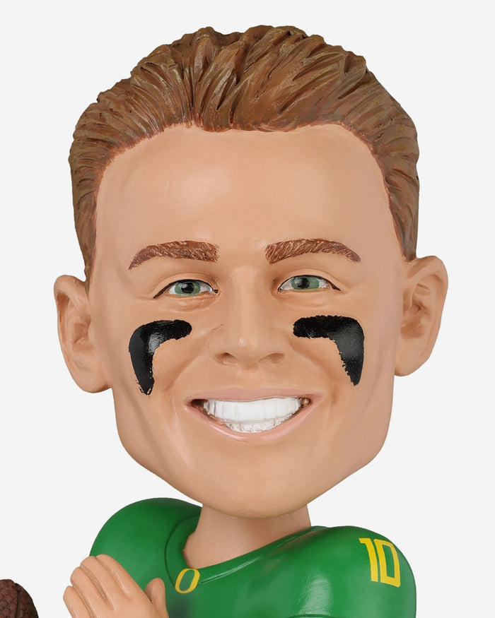 Bo Nix Oregon Ducks Gates Series Bobblehead FOCO - FOCO.com