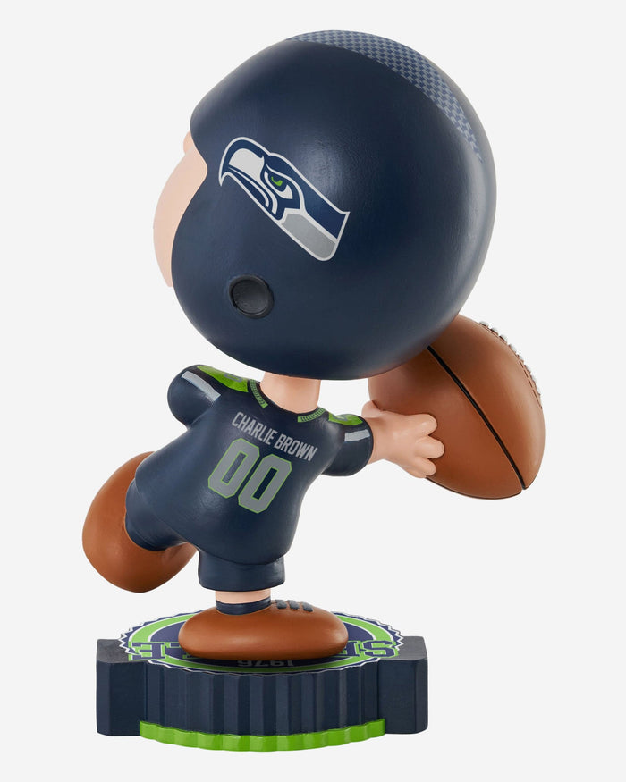 Seattle Seahawks Charlie Brown Peanuts Bighead Bobblehead FOCO - FOCO.com