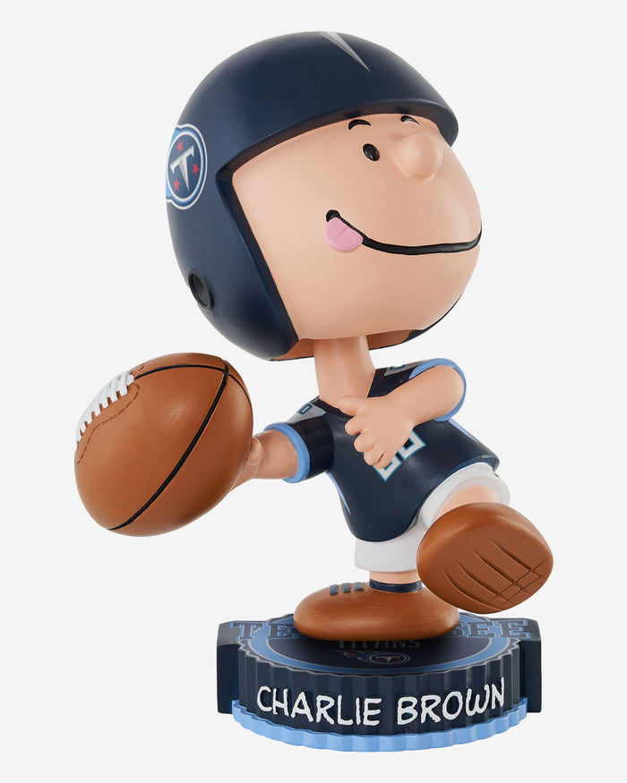 Tennessee Titans Charlie Brown Peanuts Bighead Bobblehead FOCO - FOCO.com