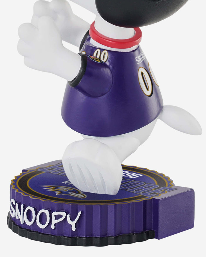 Baltimore Ravens Snoopy Peanuts Bighead Bobblehead FOCO - FOCO.com