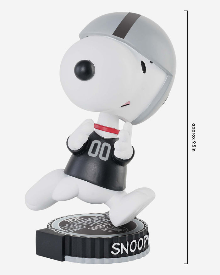 Las Vegas Raiders Snoopy Peanuts Bighead Bobblehead FOCO - FOCO.com