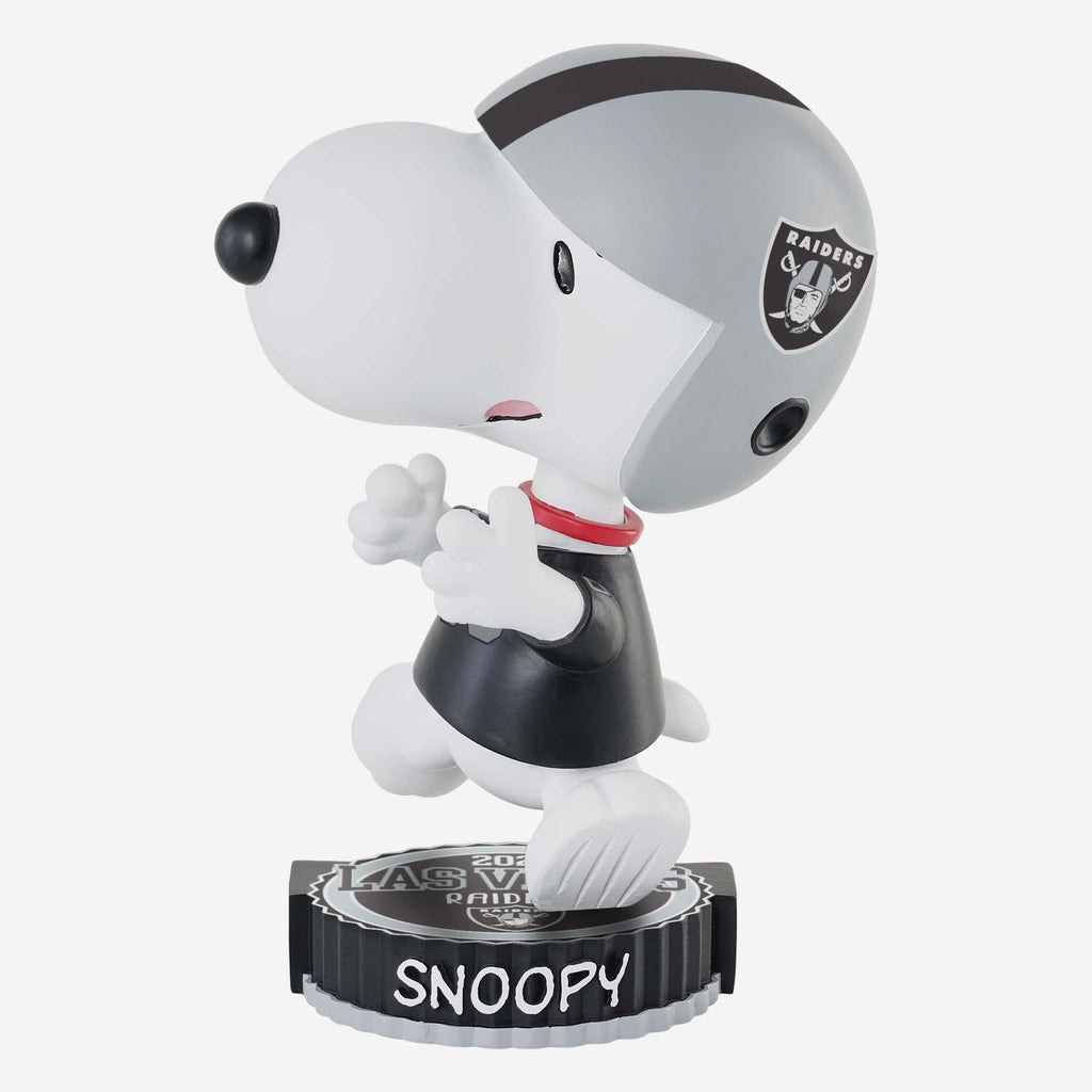Las Vegas Raiders Snoopy Peanuts Bighead Bobblehead FOCO - FOCO.com