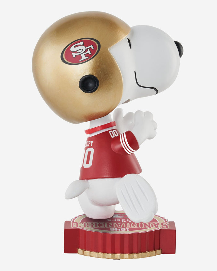 San Francisco 49ers Snoopy Peanuts Bighead Bobblehead FOCO - FOCO.com