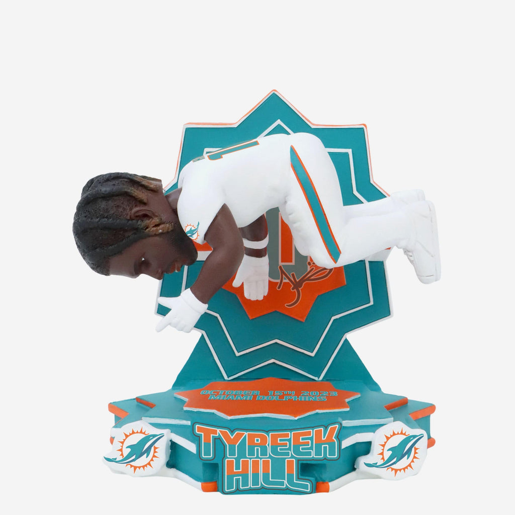 Tyreek Hill Miami Dolphins Touchdown Celebration Flip Bobblehead FOCO - FOCO.com