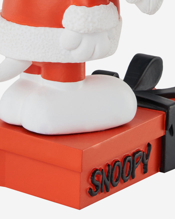 Cincinnati Bengals Snoopy & Woodstock Peanuts Christmas Special Bobblehead FOCO - FOCO.com