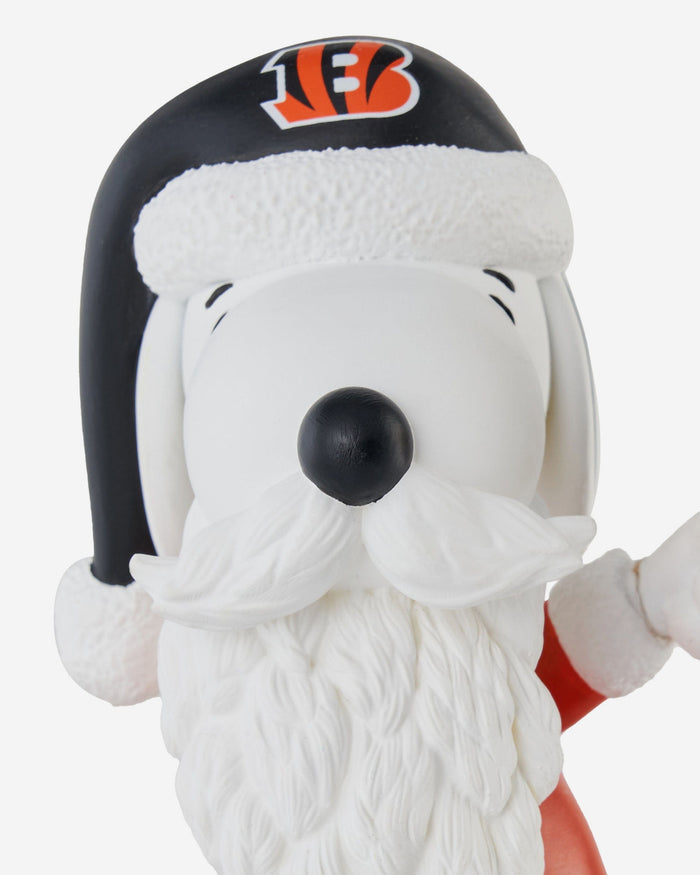 Cincinnati Bengals Snoopy & Woodstock Peanuts Christmas Special Bobblehead FOCO - FOCO.com