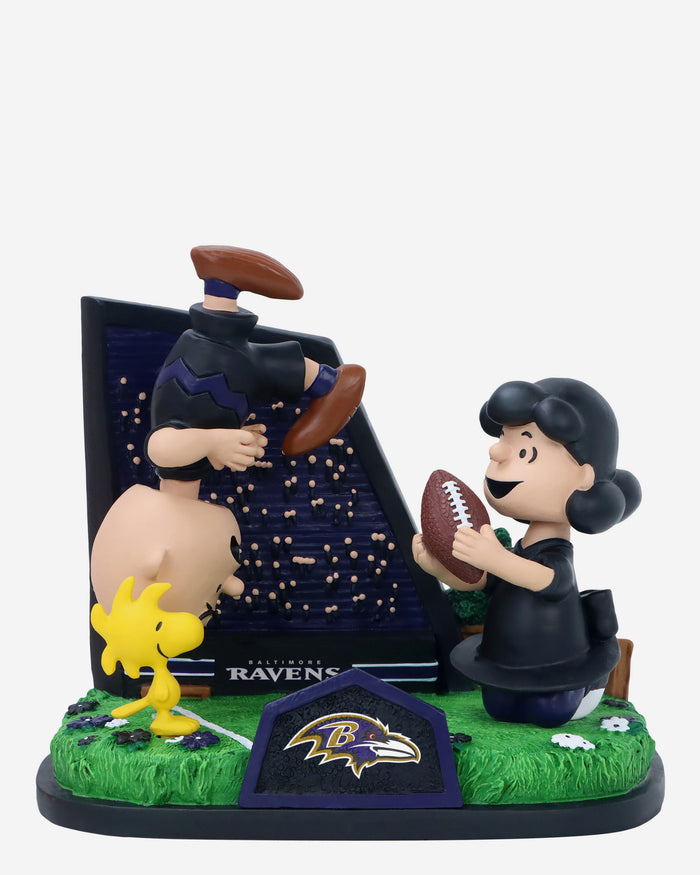 Baltimore Ravens Peanuts Football Kickoff Mini Bobblehead Scene FOCO - FOCO.com