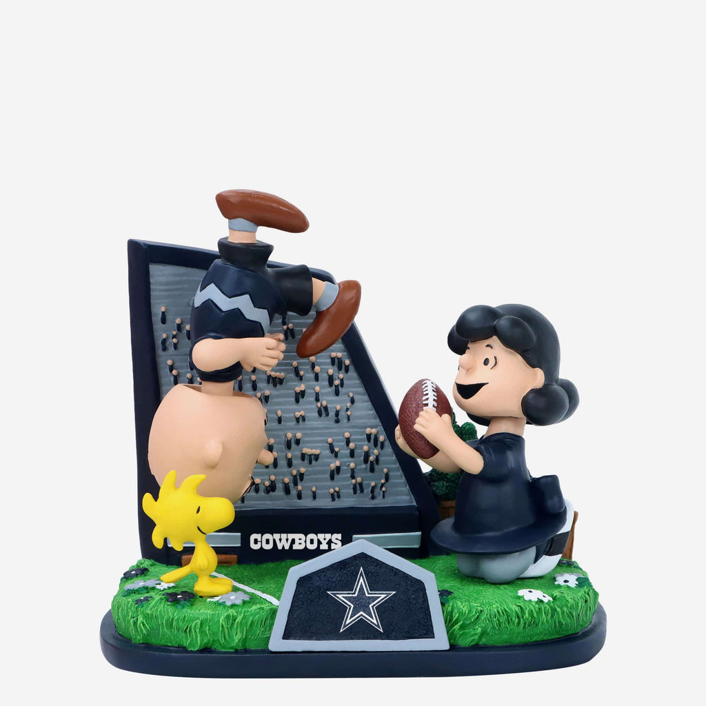 Dallas Cowboys Peanuts Football Kickoff Mini Bobblehead Scene FOCO - FOCO.com