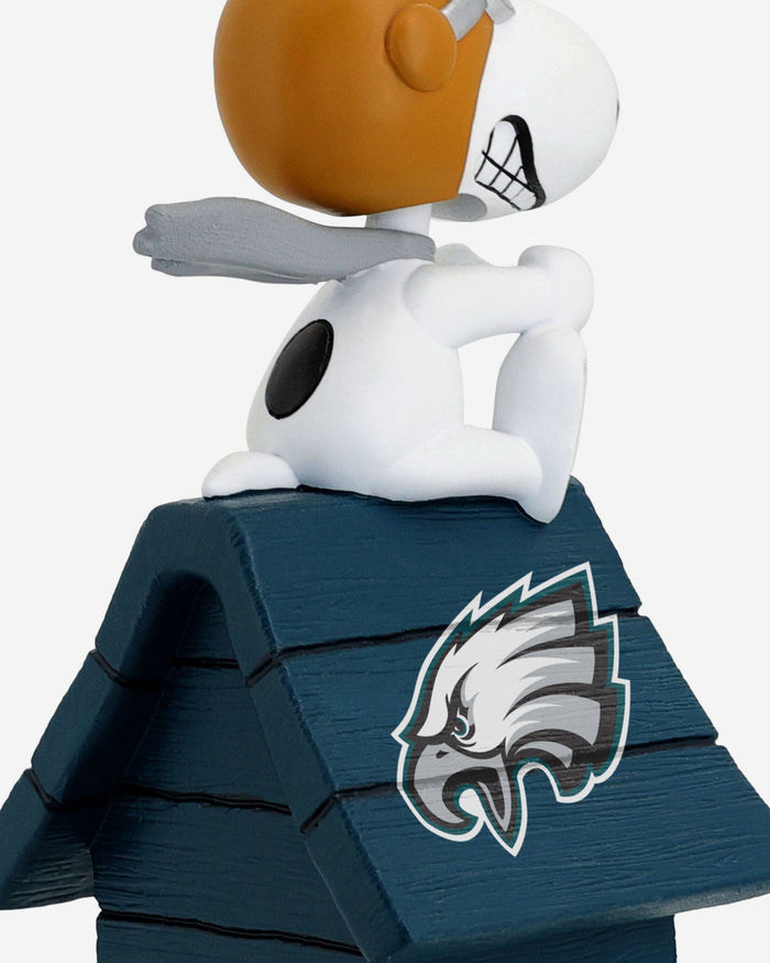 Philadelphia Eagles Snoopy 2024 Peanuts Flying Ace Bobblehead FOCO - FOCO.com