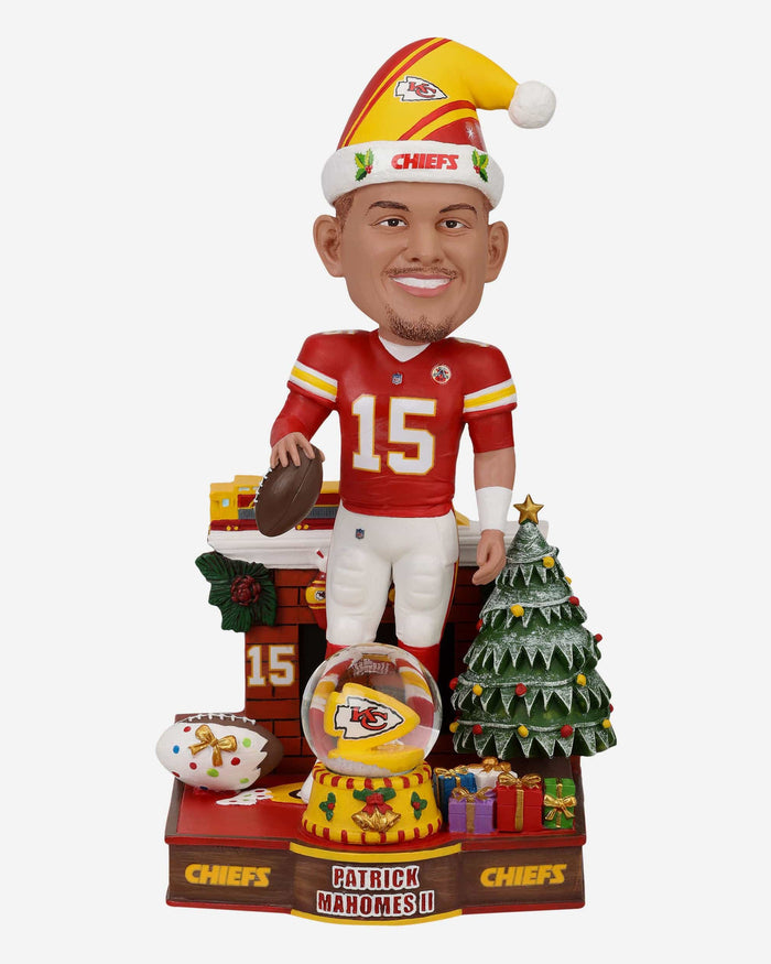 Patrick Mahomes Kansas City Chiefs Holiday Snowglobe Bobblehead FOCO - FOCO.com