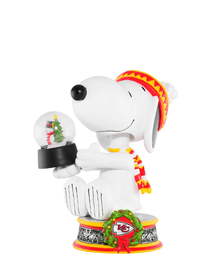 Kansas City Chiefs Snoopy Peanuts Snow Globe Bobblehead FOCO - FOCO.com