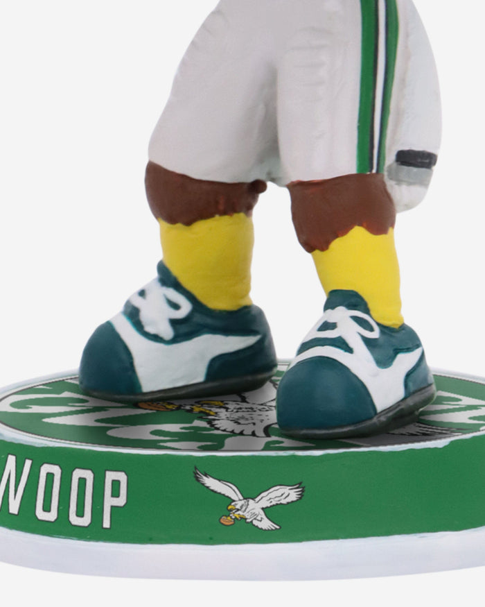 Swoop Philadelphia Eagles Kelly Green Uniform Field Stripe Mascot Mini Bighead Bobblehead FOCO - FOCO.com