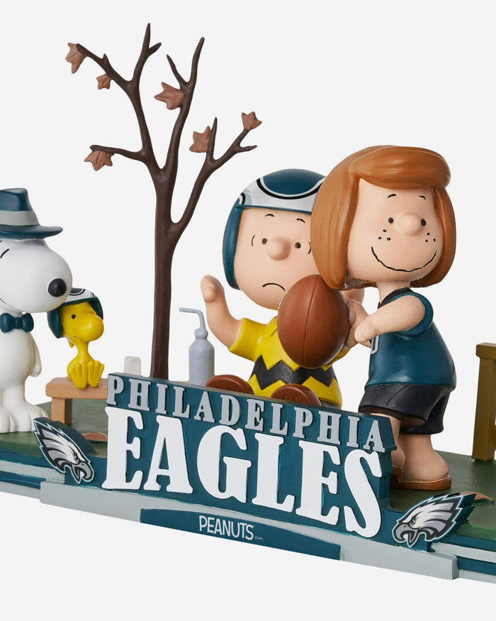 Philadelphia Eagles Peanuts Gang Mini Bobblehead Scene FOCO - FOCO.com