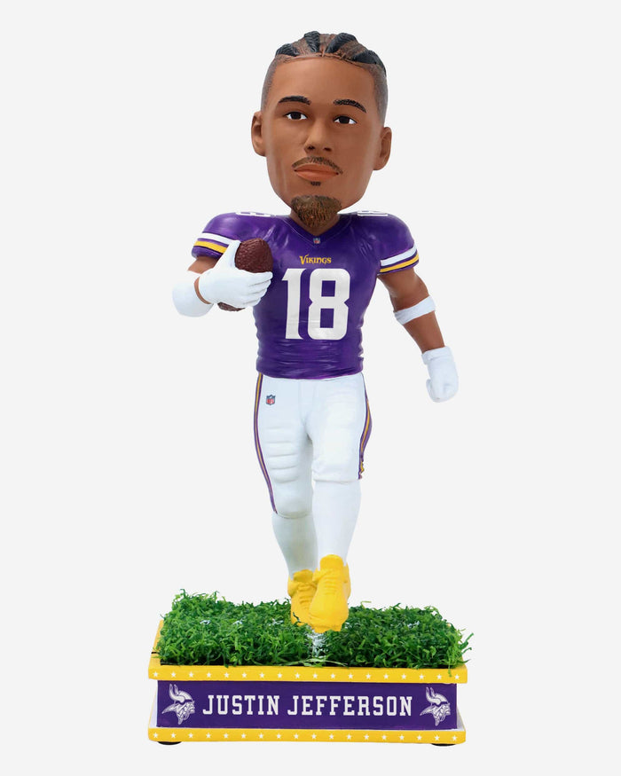 Justin Jefferson Minnesota Vikings Field Star Bobblehead FOCO - FOCO.com