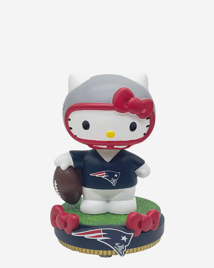 New England Patriots Hello Kitty® Mini Bighead Bobblehead FOCO - FOCO.com