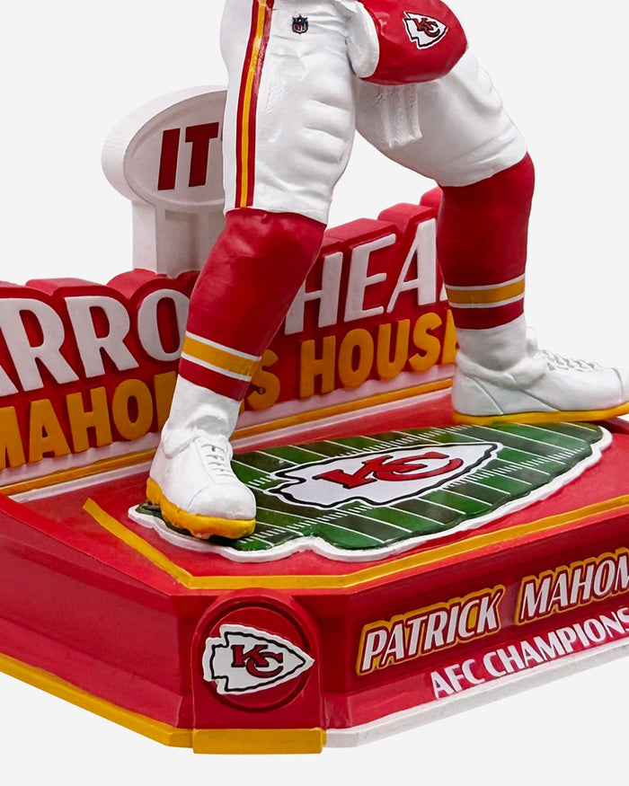 Patrick Mahomes Kansas City Chiefs Its Arrowhead Bobblehead FOCO - FOCO.com