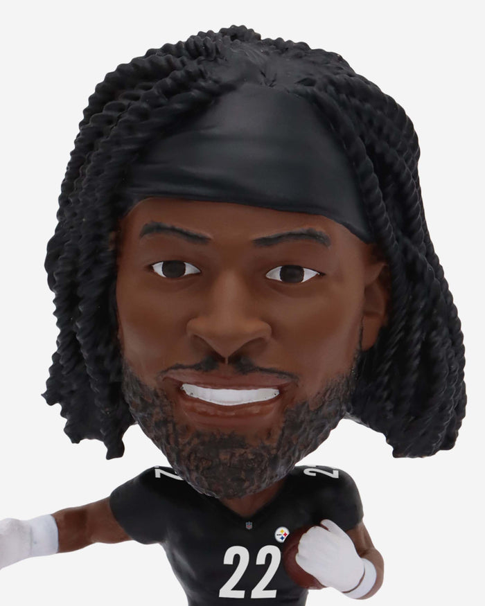 Najee Harris Pittsburgh Steelers Field Stripe Mini Bighead Bobblehead FOCO - FOCO.com