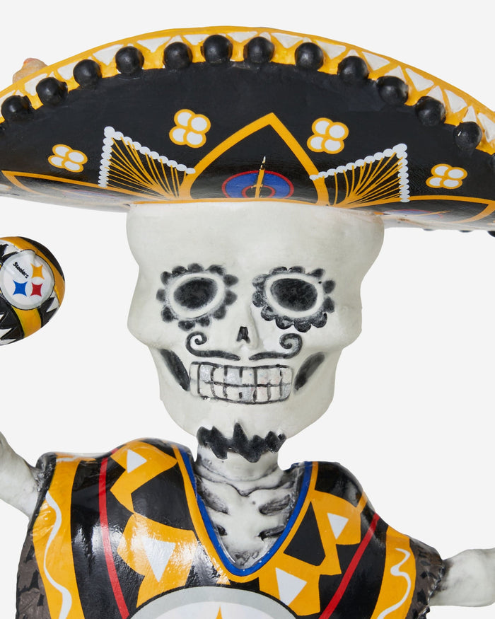 Pittsburgh Steelers Calavera Glow in the Dark Bobblehead FOCO - FOCO.com