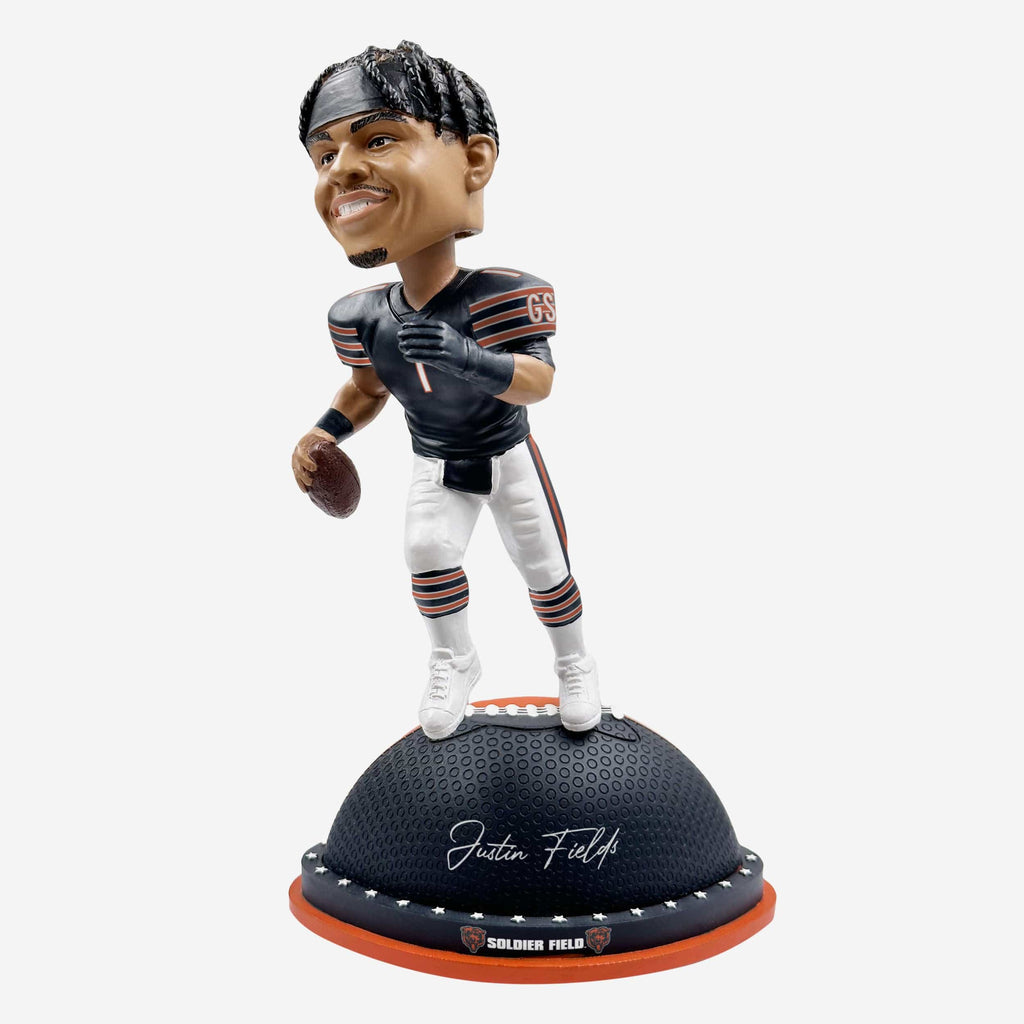 Justin Fields Chicago Bears Magnetic Stadium Base Bobblehead FOCO - FOCO.com