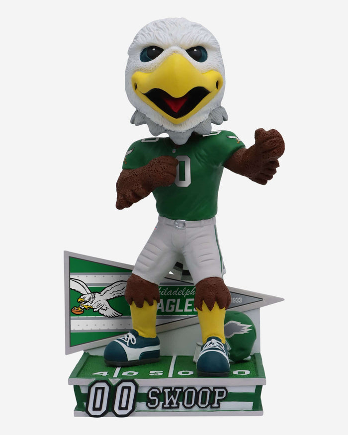 Swoop Philadelphia Eagles Kelly Green Uniform Mascot Bobblehead FOCO - FOCO.com