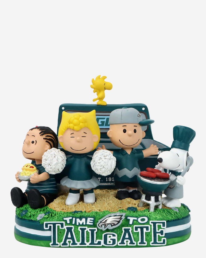 Philadelphia Eagles Peanuts Tailgate Mini Bobblehead Scene FOCO - FOCO.com