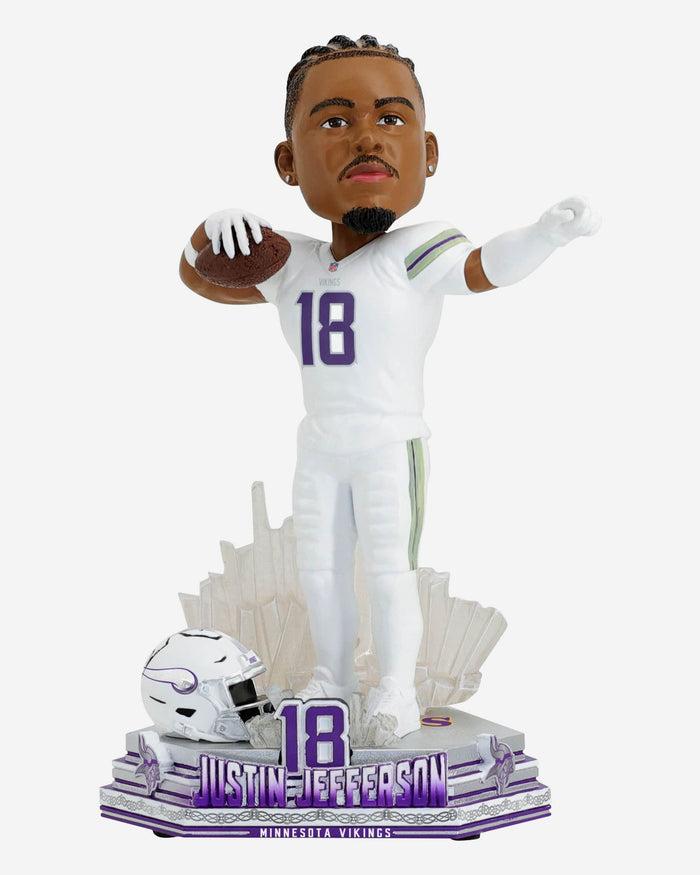 Justin Jefferson Minnesota Vikings Winter Warrior Bobblehead FOCO - FOCO.com