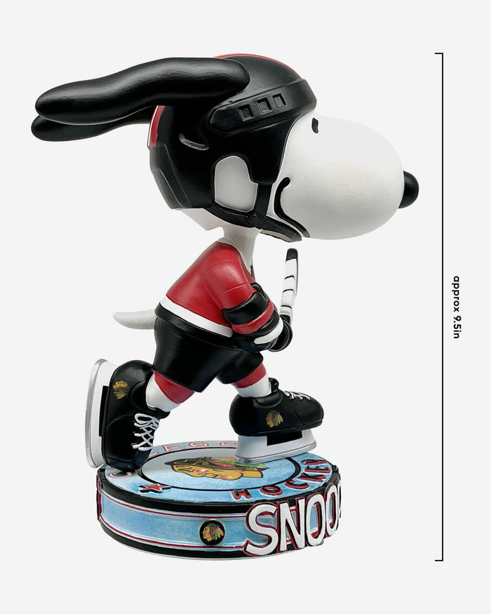 Chicago Blackhawks Snoopy Peanuts Bighead Bobblehead FOCO - FOCO.com