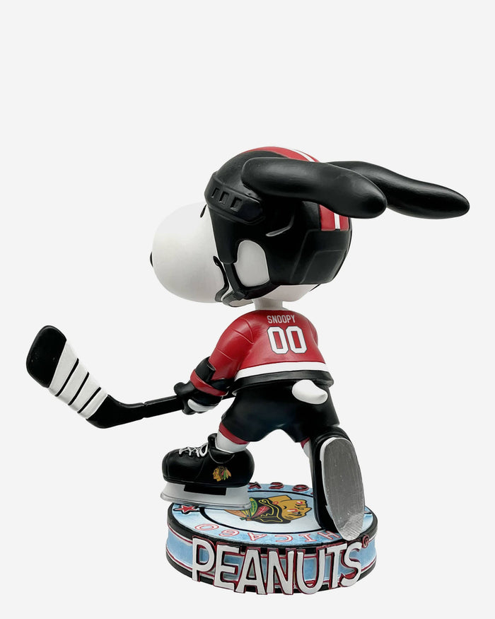 Chicago Blackhawks Snoopy Peanuts Bighead Bobblehead FOCO - FOCO.com