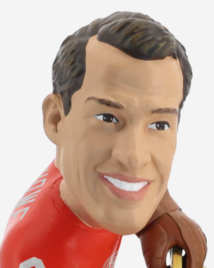 Gordie Howe Detroit Red Wings Mr Hockey Nickname Bobblehead FOCO - FOCO.com