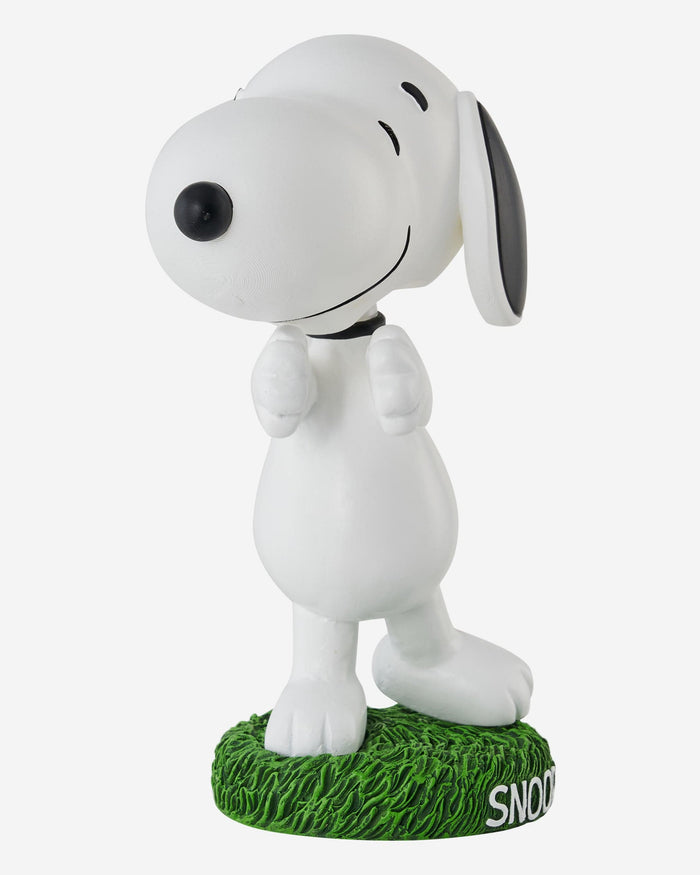 Snoopy Peanuts Bobblehead FOCO - FOCO.com