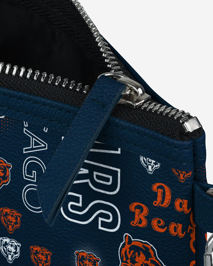 Chicago Bears Spirited Style Printed Collection Repeat Logo Wristlet FOCO - FOCO.com