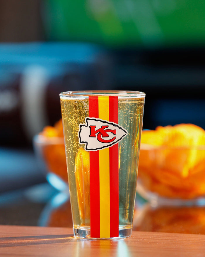 Kansas City Chiefs Team Stripe Pint Glass FOCO - FOCO.com