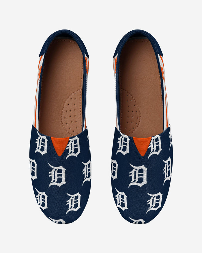 Detroit Tigers Womens Stripe Canvas Shoe FOCO - FOCO.com