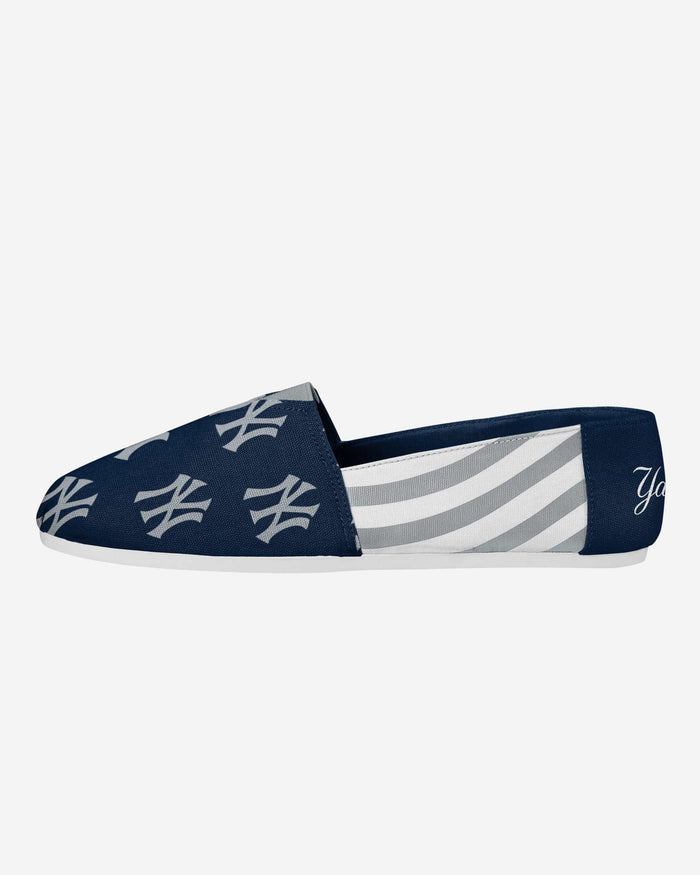 New York Yankees Womens Stripe Canvas Shoe FOCO S - FOCO.com