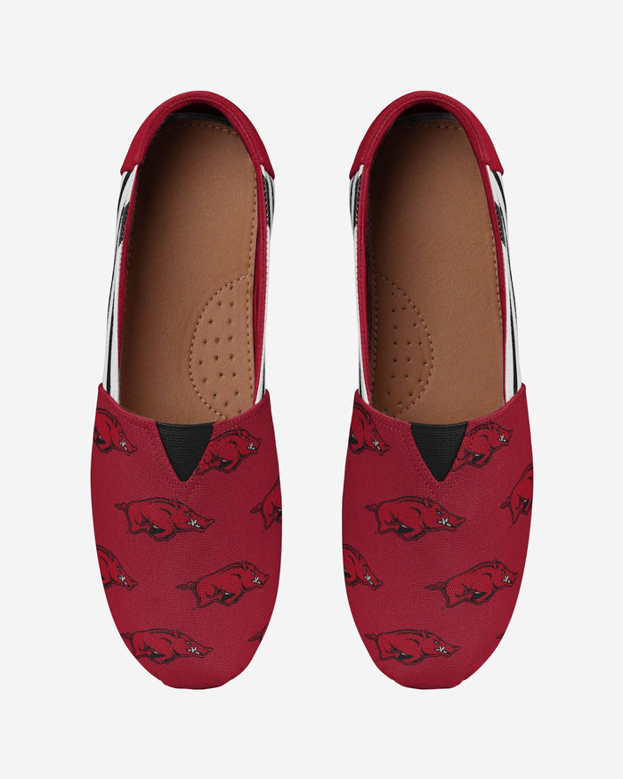 Arkansas Razorbacks Womens Stripe Canvas Shoe FOCO - FOCO.com