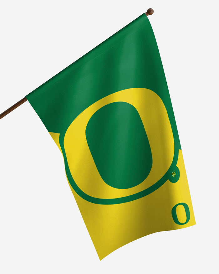 Oregon Ducks Vertical Flag FOCO - FOCO.com