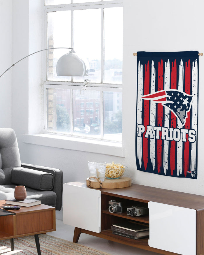 New England Patriots Brushstroke Americana Vertical Flag FOCO - FOCO.com