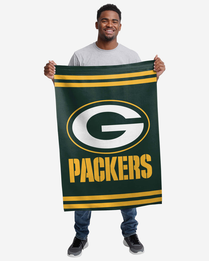 Green Bay Packers Big Logo Vertical Flag FOCO - FOCO.com